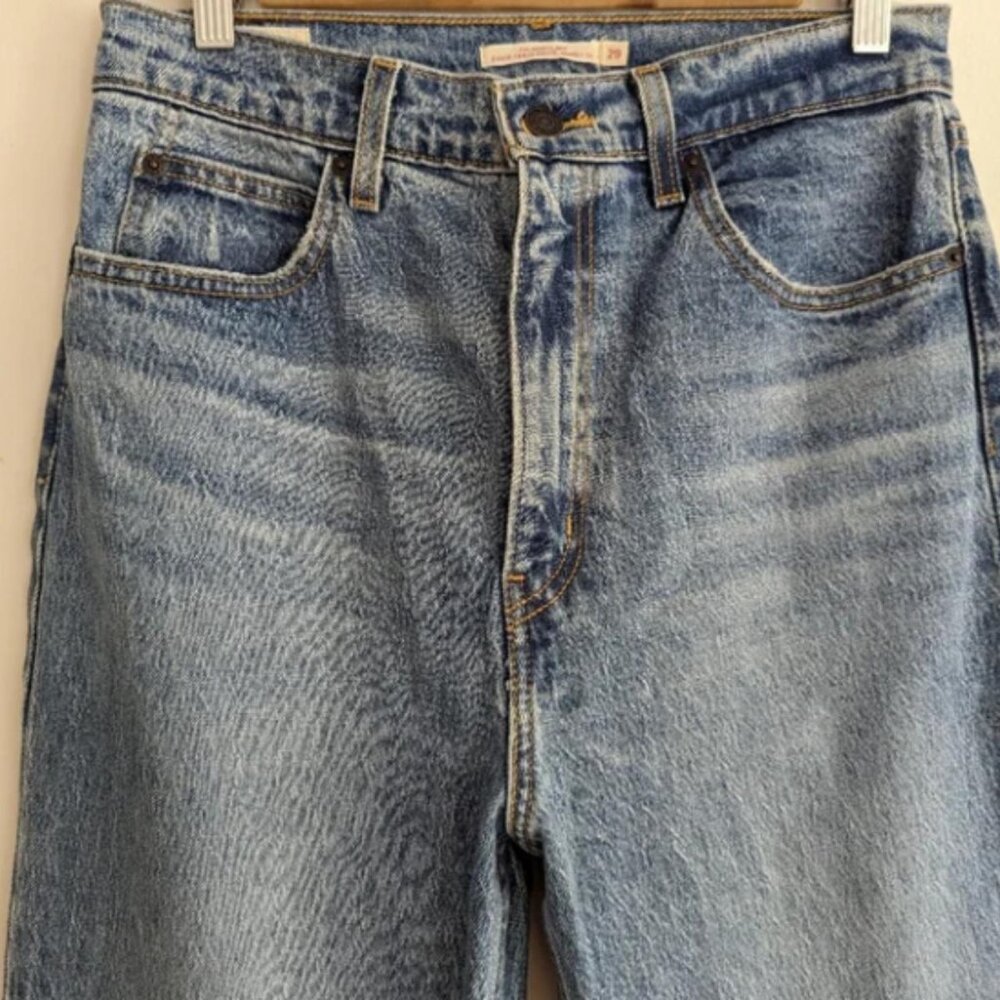 Levi's Women's Blue Jeans - Picture 6 of 6